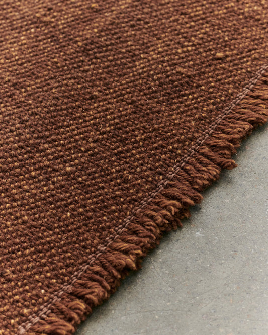 FOUND RUG 04