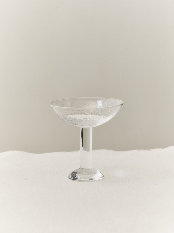 BUBBLE GLASS CHAMPAGNE COUPE