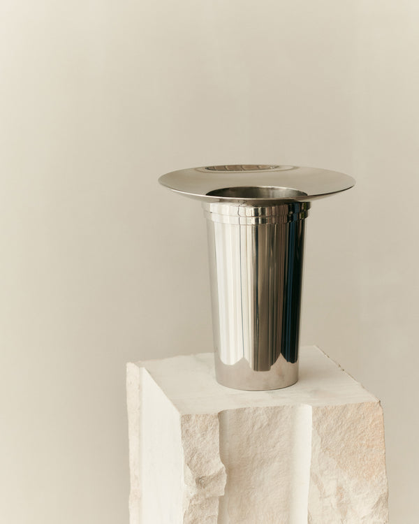 FOUNTAIN VASE 01